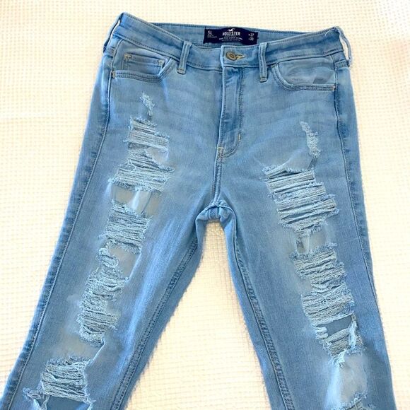 Hollister Ripped High Rise Super Skinny Jeans - Picture 2 of 5